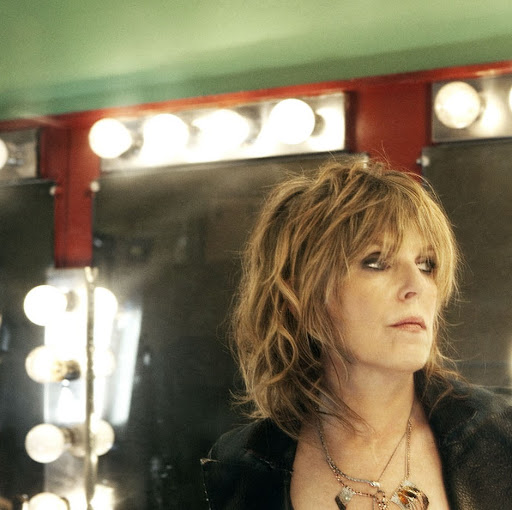 Lucinda Williams Photo 33