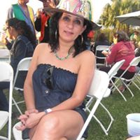 Sandra Henriquez Photo 28