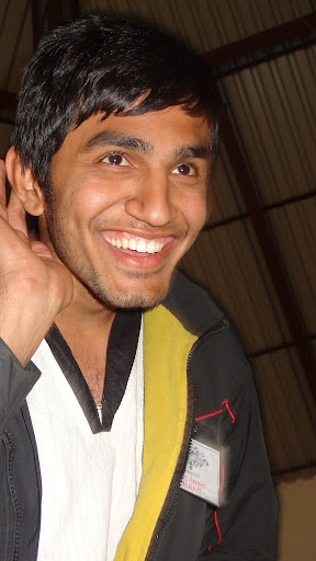 Akshay Gandhi Photo 13