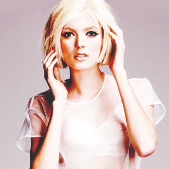 Britney Stewart Photo 25