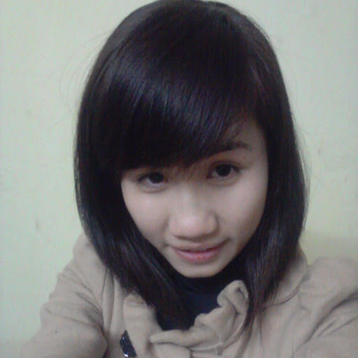 Huyen Ngo Photo 15