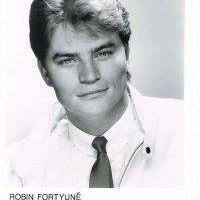 Robin Fortyune Photo 3