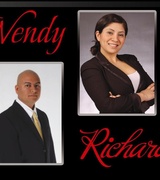 Wendy Tejeda Photo 2