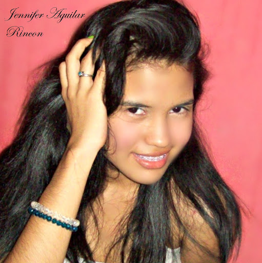 Jennyfer Aguilar Photo 8